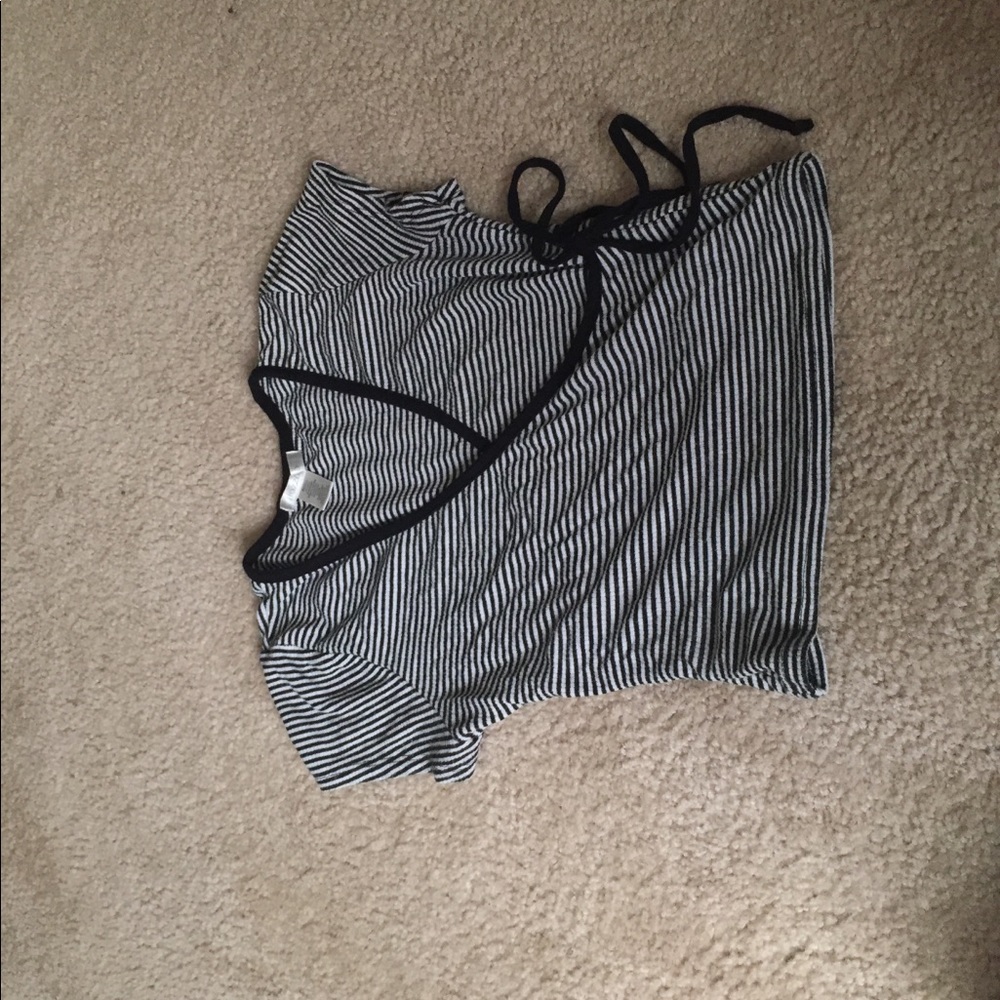 Black and White Stripped Cropped Top